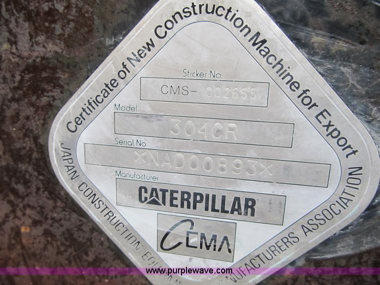 image for item F8985 2003 Caterpillar 304CR compact excavator