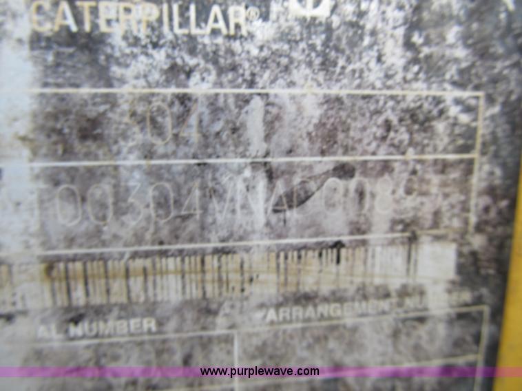 image for item F8985 2003 Caterpillar 304CR compact excavator