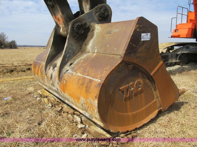 image for item F8987 TAG excavator bucket