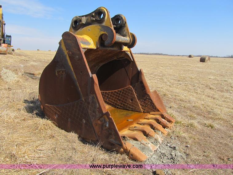 image for item F8989 Welco heavy duty excavator bucket