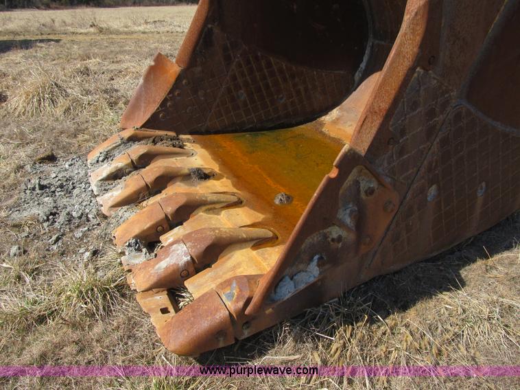 image for item F8989 Welco heavy duty excavator bucket