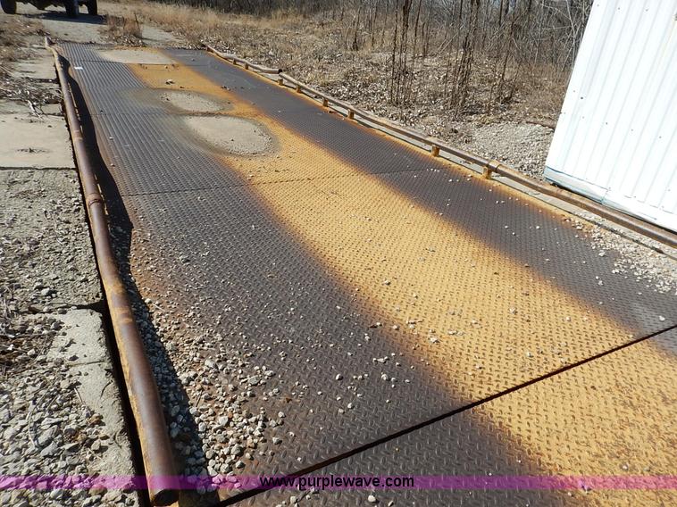 image for item I5067 Platform scale with digital display