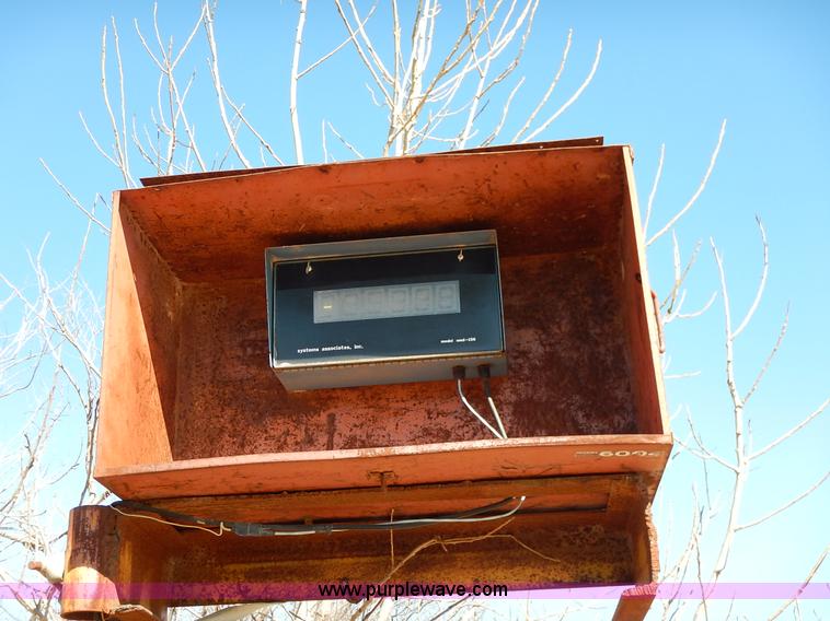 image for item I5067 Platform scale with digital display