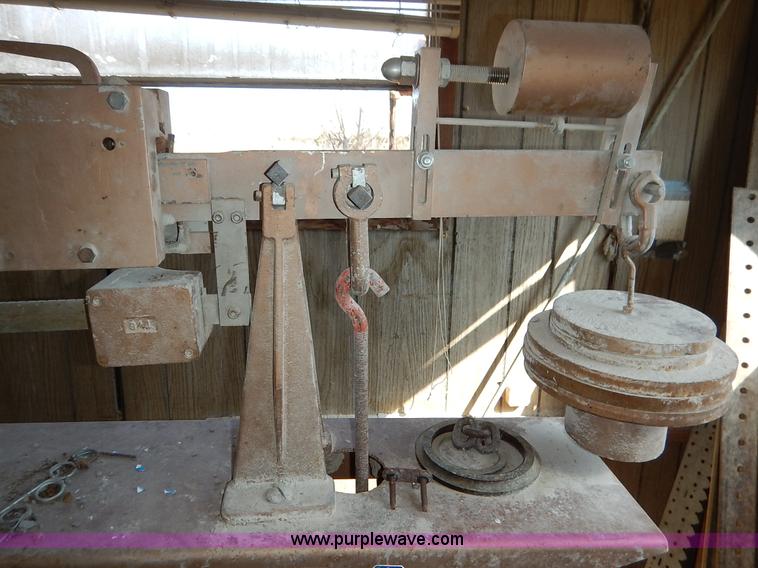 image for item I5067 Platform scale with digital display