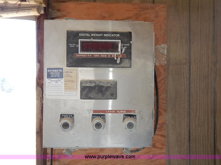 image for item I5067 Platform scale with digital display