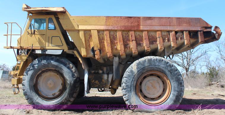 image for item K6756 1984 Caterpillar 777 haul truck