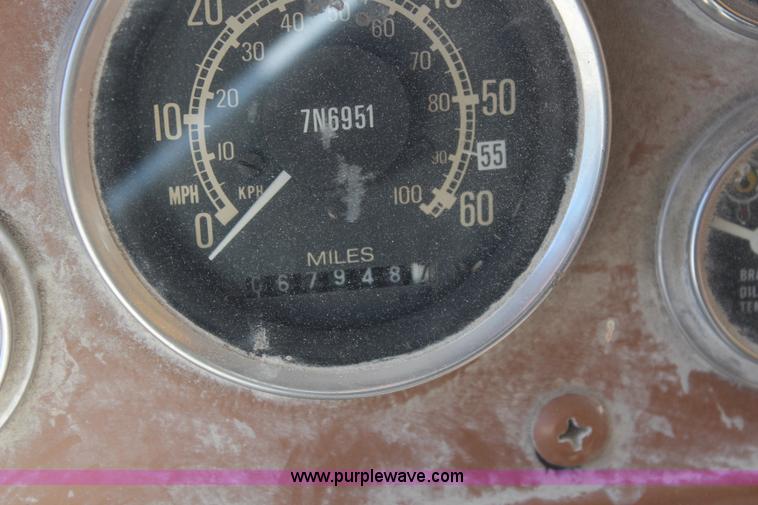 image for item K6756 1984 Caterpillar 777 haul truck