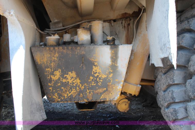 image for item K6756 1984 Caterpillar 777 haul truck
