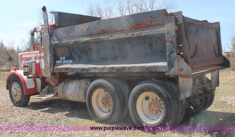 image for item K6757 1980 Peterbilt 359 dump truck