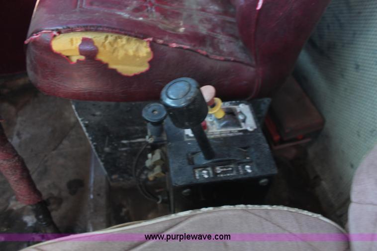 image for item K6757 1980 Peterbilt 359 dump truck