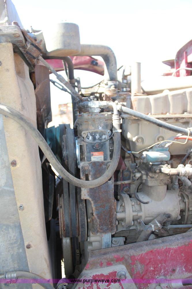 image for item K6757 1980 Peterbilt 359 dump truck