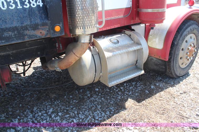 image for item K6757 1980 Peterbilt 359 dump truck