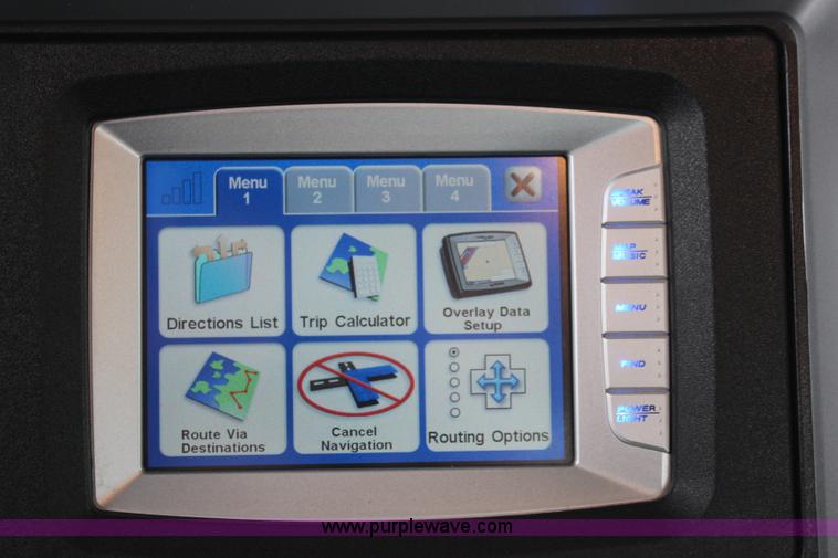 image for item K7027 2010 Kenworth W900 semi truck