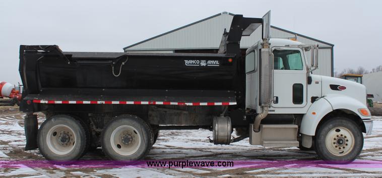 image for item K7028 2008 Peterbilt 340 dump truck