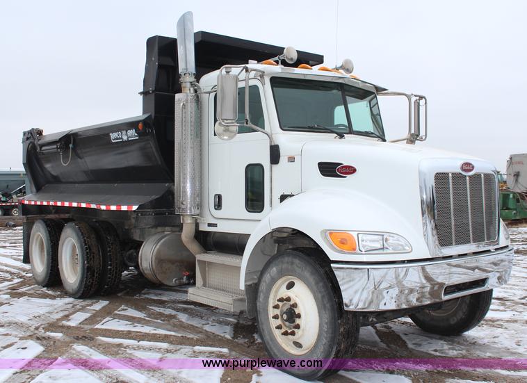 image for item K7028 2008 Peterbilt 340 dump truck