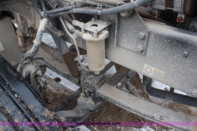 image for item K7028 2008 Peterbilt 340 dump truck