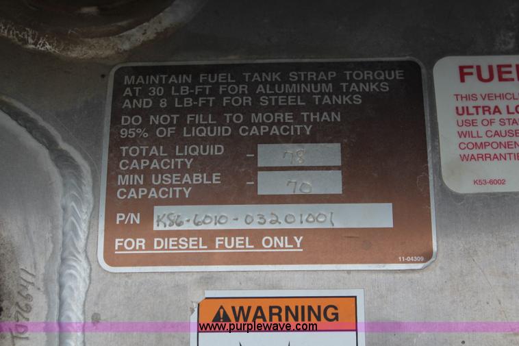 image for item K7028 2008 Peterbilt 340 dump truck