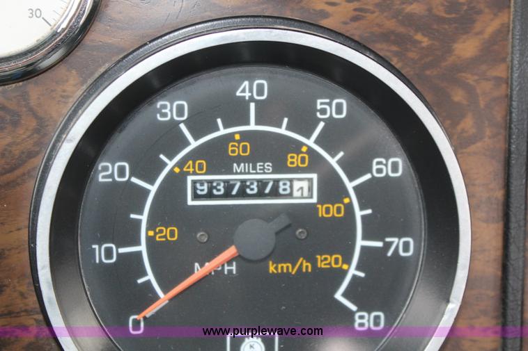 image for item K7097 1995 Kenworth T800 semi truck
