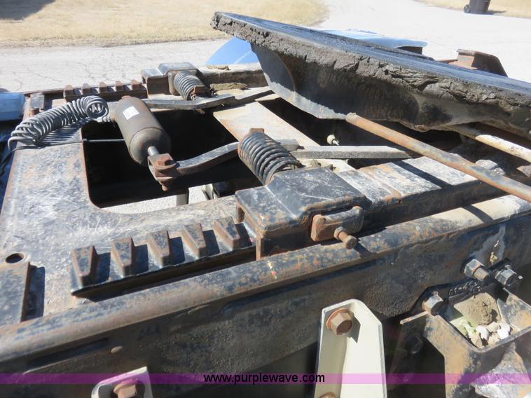 image for item K7099 1988 Peterbilt 377 semi truck