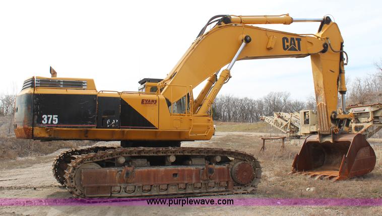 image for item K7100 1993 Caterpillar 375 excavator