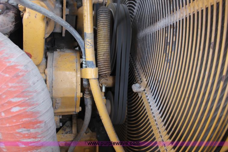 image for item K7100 1993 Caterpillar 375 excavator