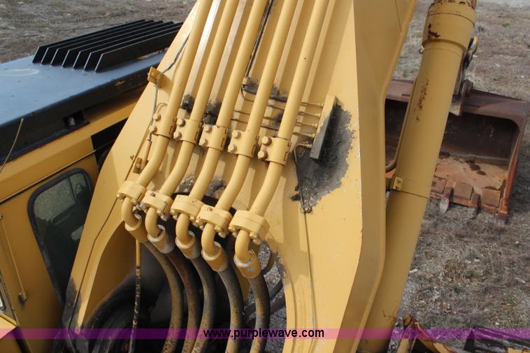 image for item K7100 1993 Caterpillar 375 excavator