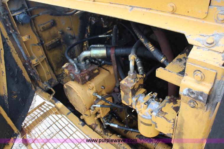 image for item K7100 1993 Caterpillar 375 excavator