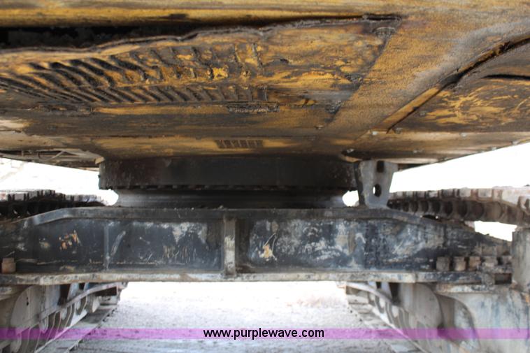 image for item K7100 1993 Caterpillar 375 excavator