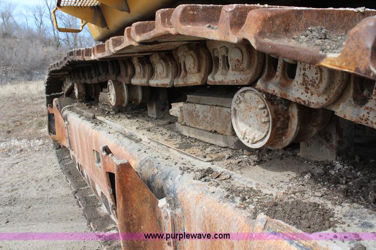 image for item K7100 1993 Caterpillar 375 excavator