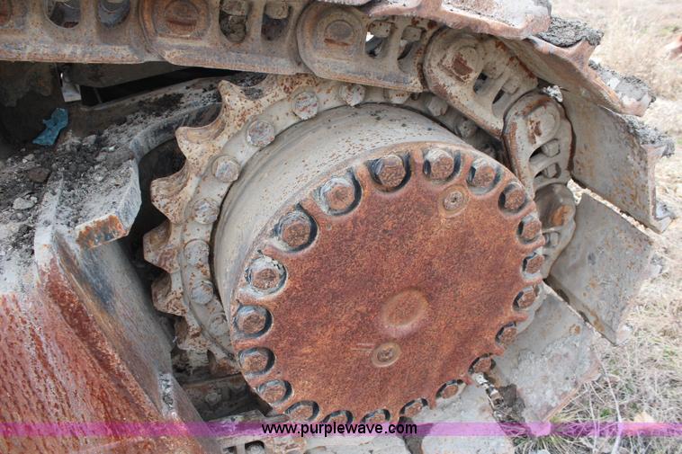 image for item K7100 1993 Caterpillar 375 excavator