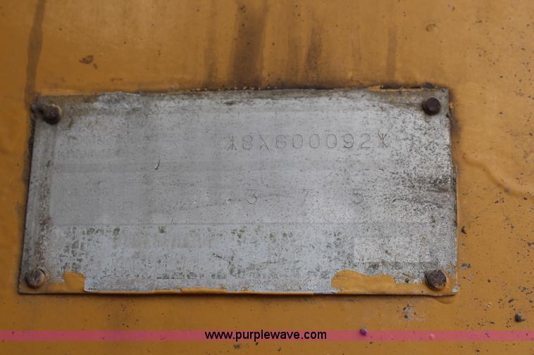 image for item K7100 1993 Caterpillar 375 excavator