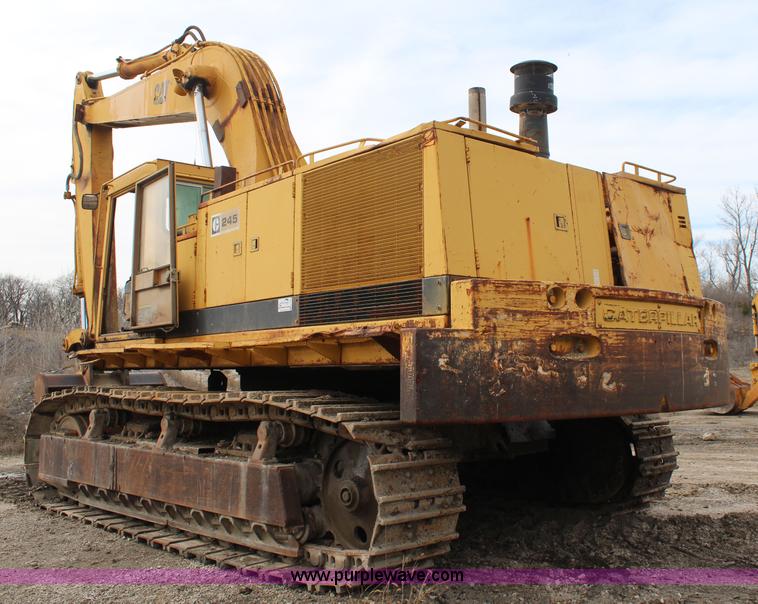 image for item K7101 1984 Caterpillar 245 excavator