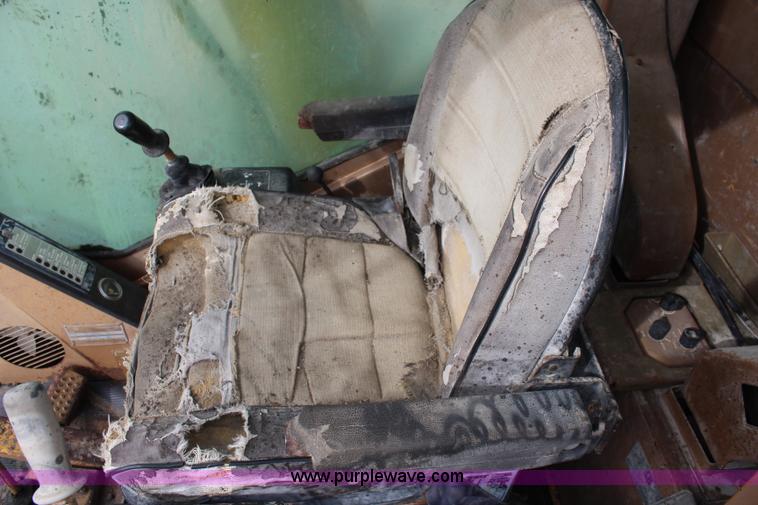 image for item K7101 1984 Caterpillar 245 excavator