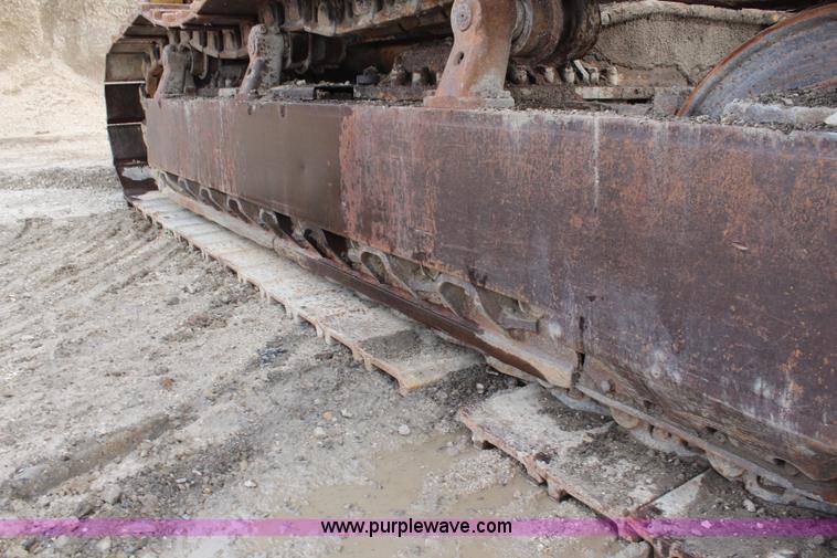 image for item K7101 1984 Caterpillar 245 excavator