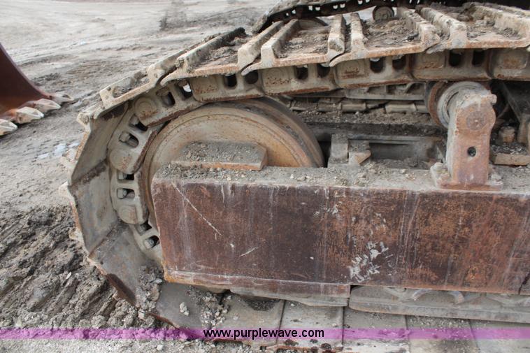 image for item K7101 1984 Caterpillar 245 excavator
