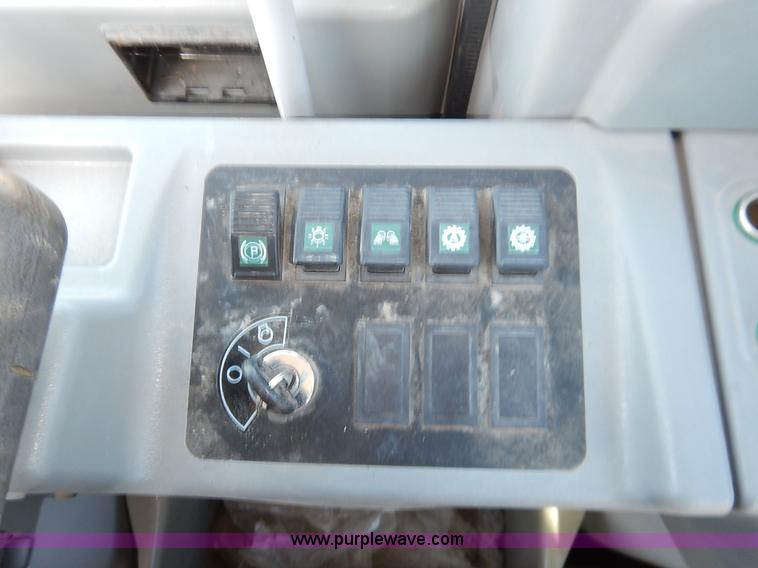 image for item K7106 2008 Hyundai HL757 XTD-7A wheel loader