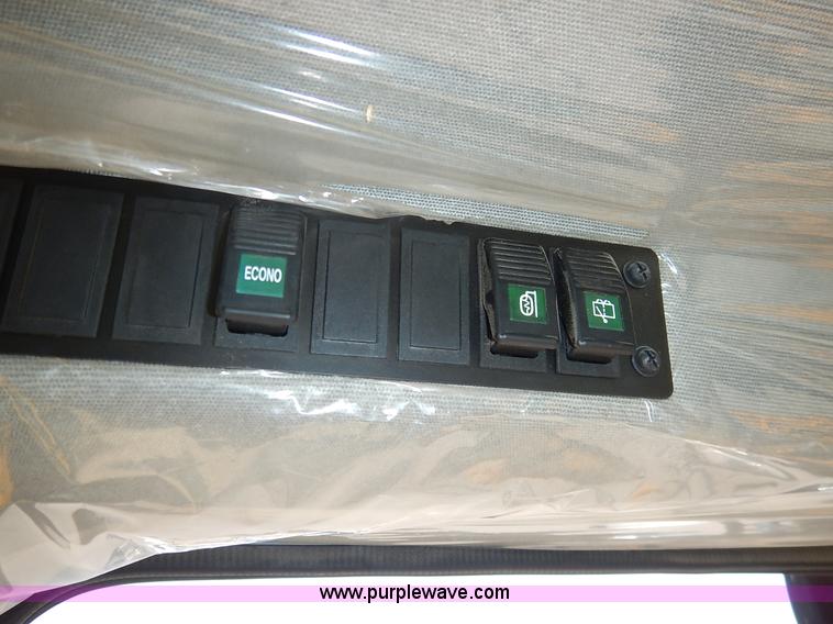 image for item K7106 2008 Hyundai HL757 XTD-7A wheel loader