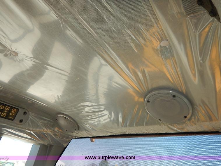 image for item K7106 2008 Hyundai HL757 XTD-7A wheel loader