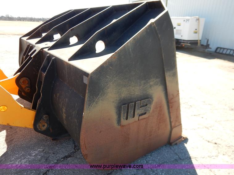 image for item K7106 2008 Hyundai HL757 XTD-7A wheel loader