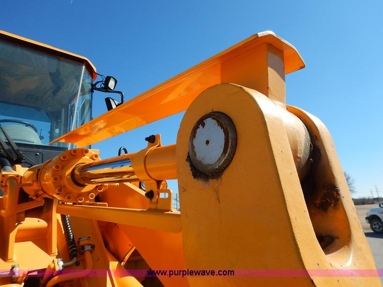 image for item K7106 2008 Hyundai HL757 XTD-7A wheel loader