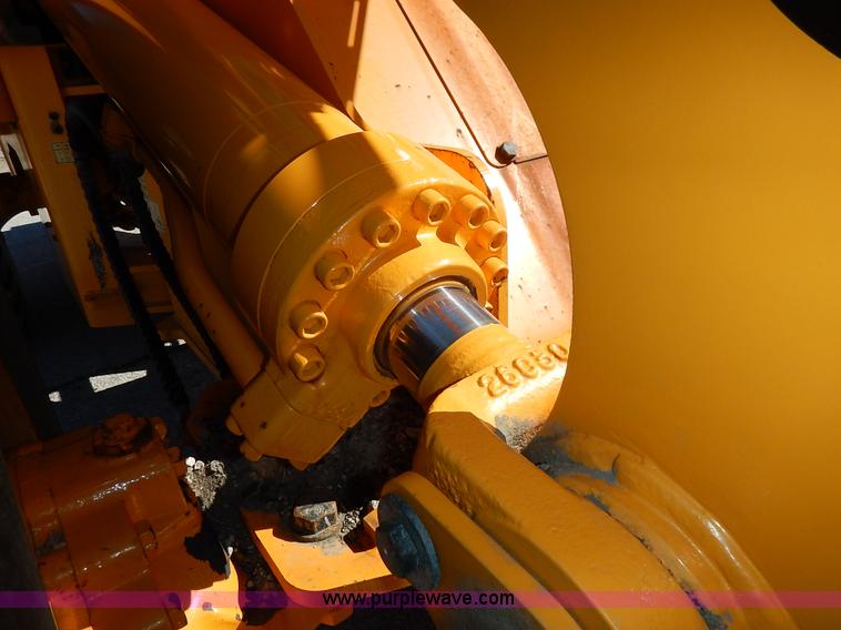 image for item K7106 2008 Hyundai HL757 XTD-7A wheel loader