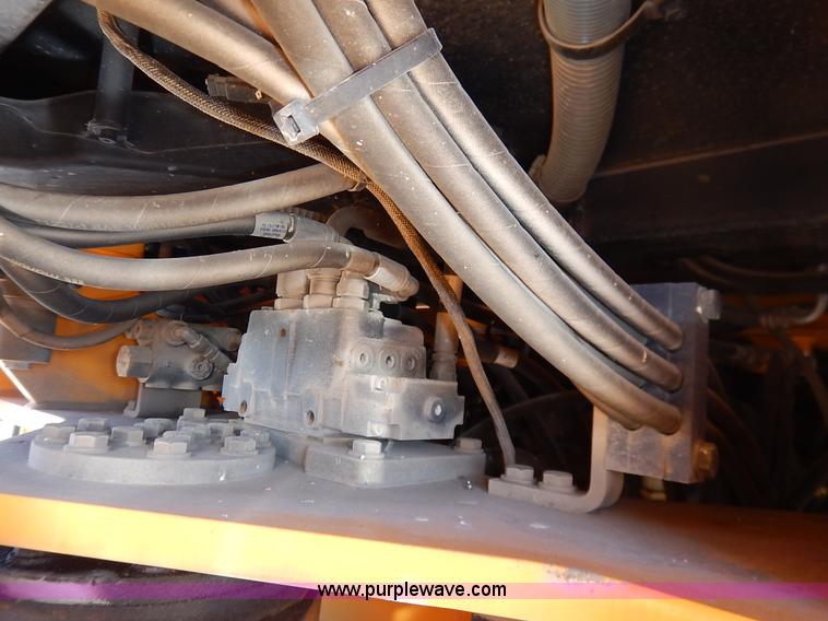 image for item K7106 2008 Hyundai HL757 XTD-7A wheel loader