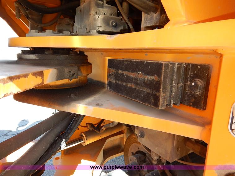 image for item K7106 2008 Hyundai HL757 XTD-7A wheel loader