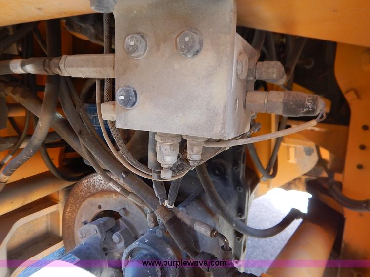 image for item K7106 2008 Hyundai HL757 XTD-7A wheel loader