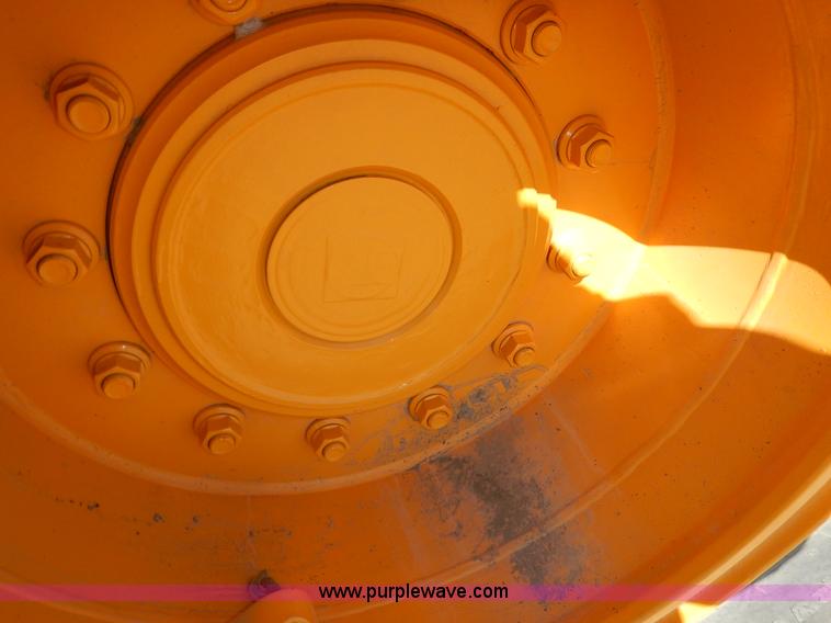 image for item K7106 2008 Hyundai HL757 XTD-7A wheel loader