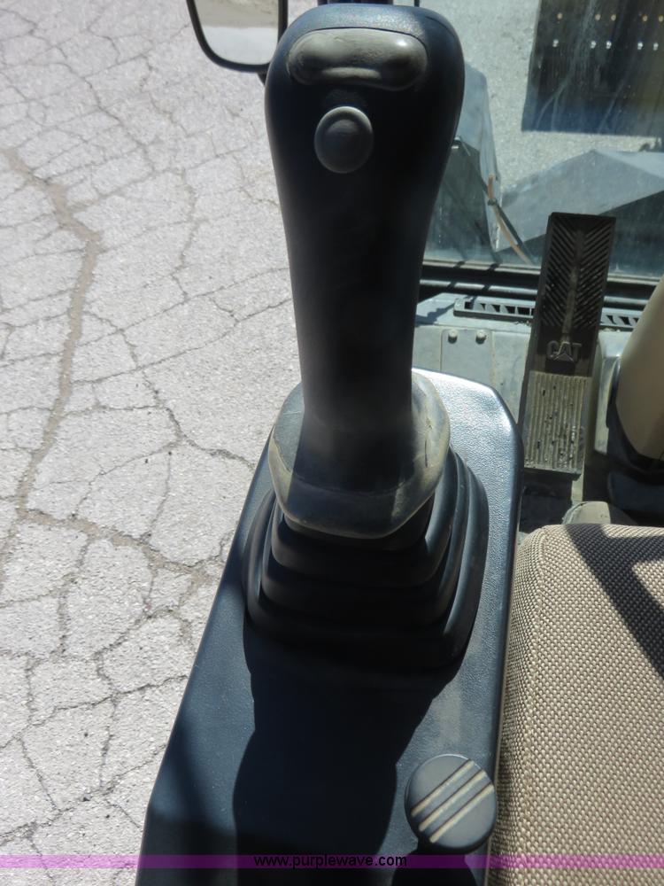 image for item K7107 2001 Caterpillar M315 rubber tire excavator