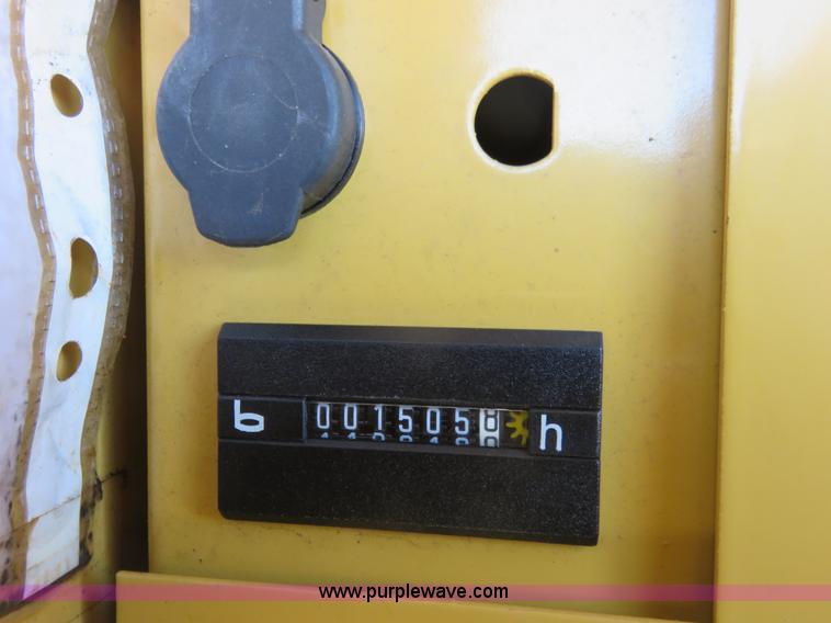 image for item K7107 2001 Caterpillar M315 rubber tire excavator