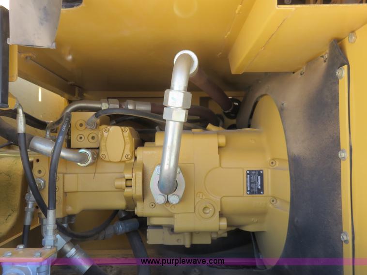 image for item K7107 2001 Caterpillar M315 rubber tire excavator