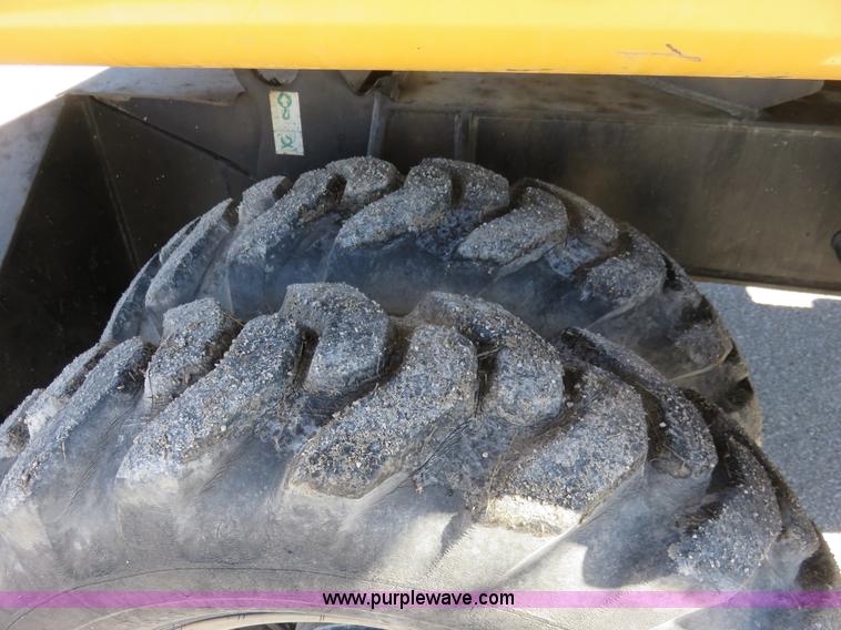 image for item K7107 2001 Caterpillar M315 rubber tire excavator