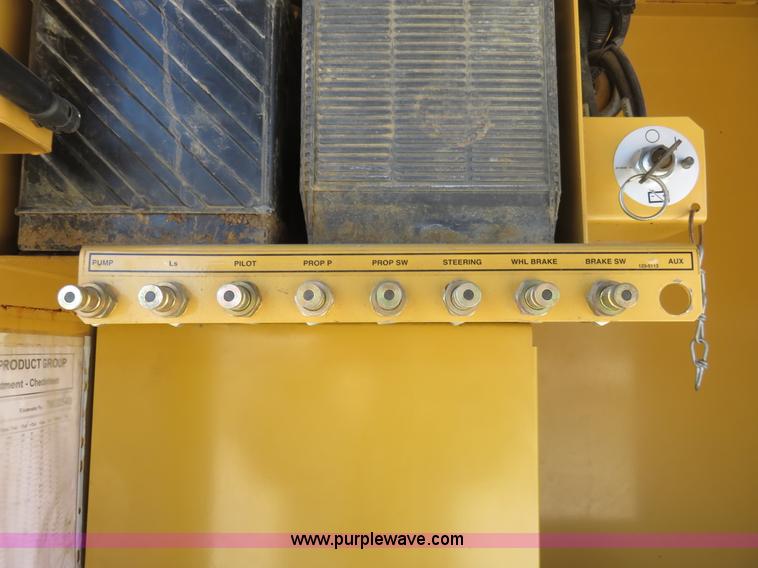 image for item K7107 2001 Caterpillar M315 rubber tire excavator